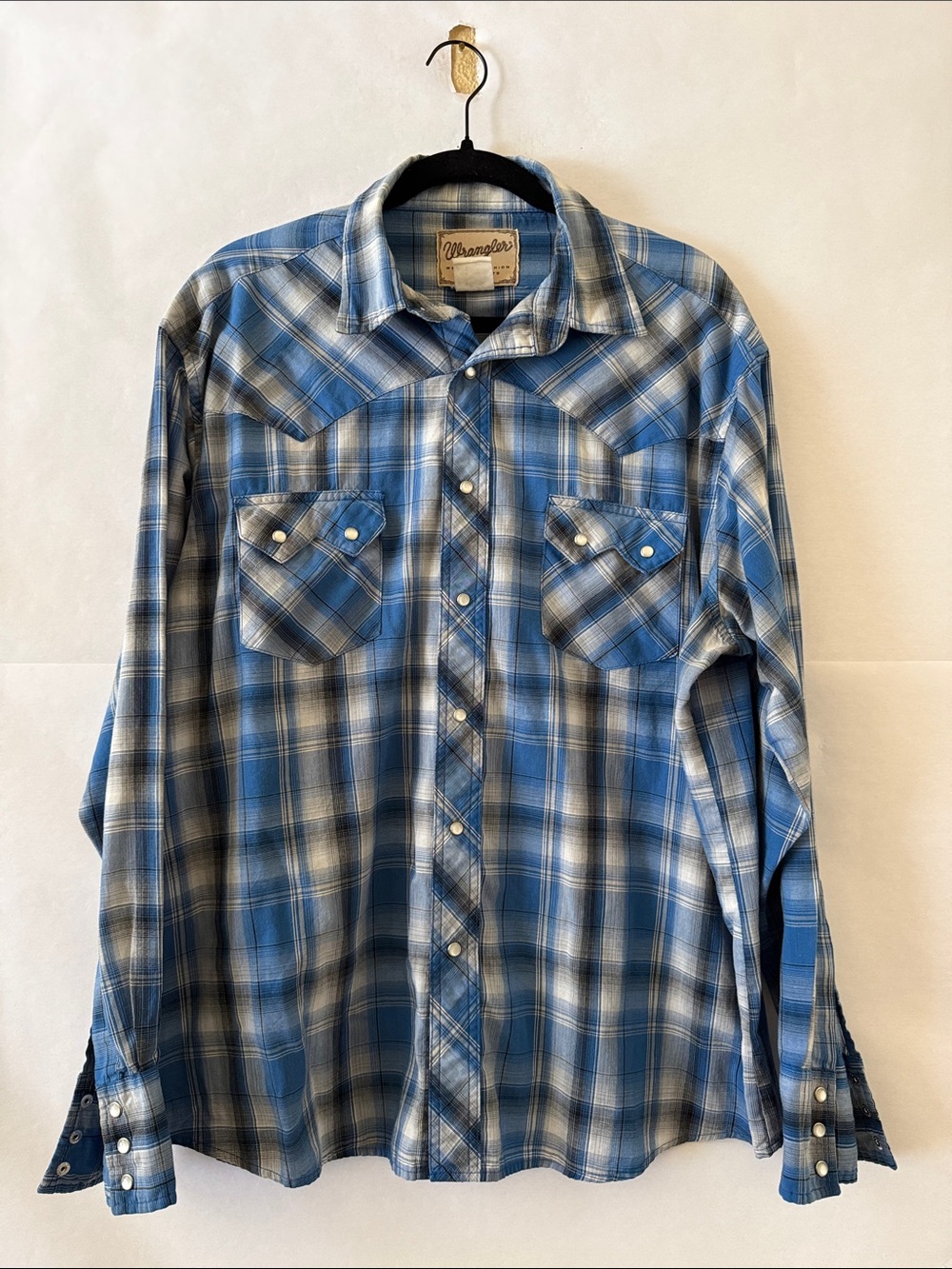 Wrangler Plaid Pearl Snap Button Shirt Men Size XL Western Blue Long Sleeve